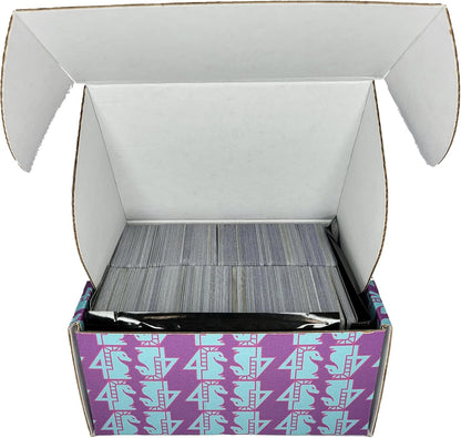 Four Knights MTG Deluxe Collection Booster Box - 1000+ Assorted C/UC Cards with 30 Rares, 30 Foils, and 5 Mythics - Limited Duplicates - Compatible with Magic